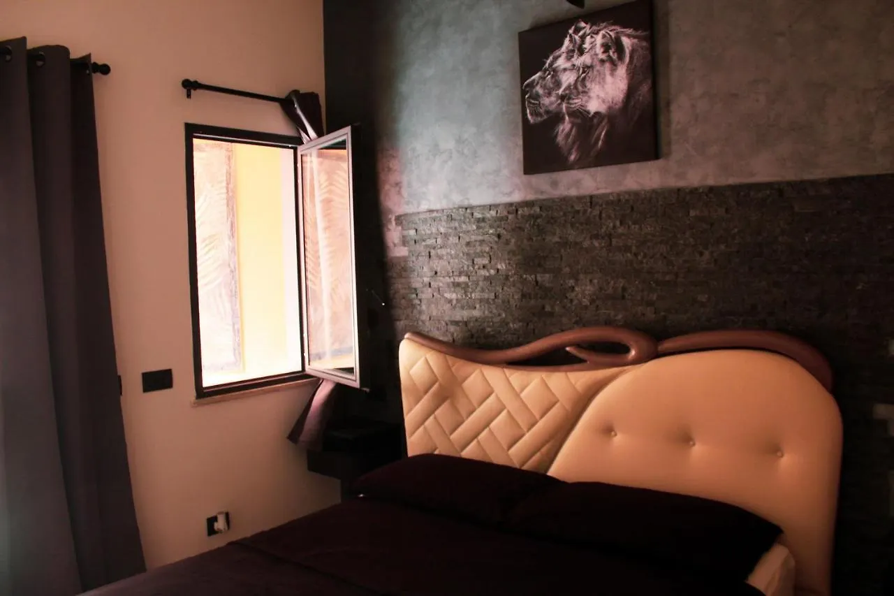 Lion Luxury Rooms Rome